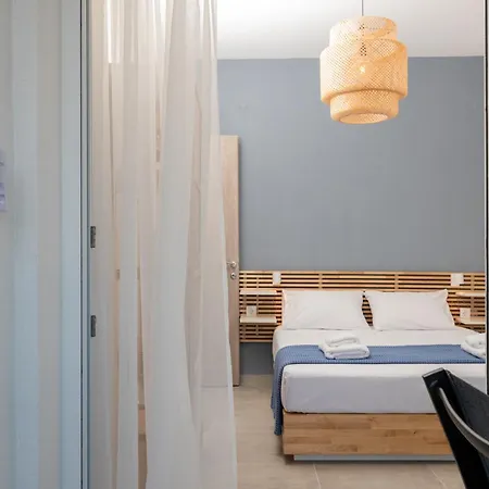 Sandra Seaview Apartament *