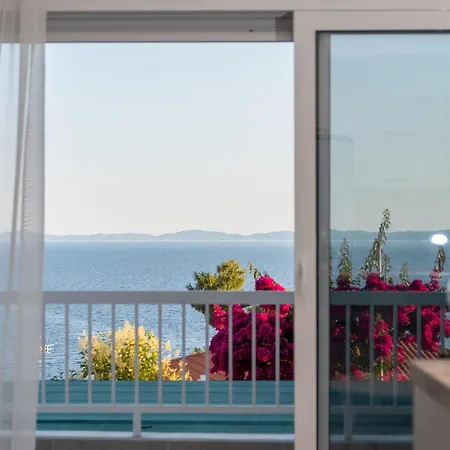 Apartament Sandra Seaview Neos Marmaras