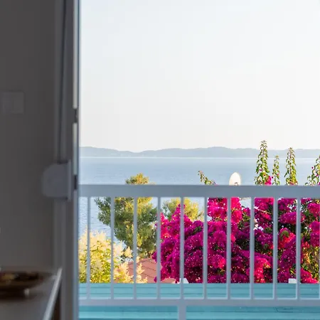 Sandra Seaview Apartmán *