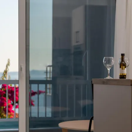 Sandra Seaview Apartmán