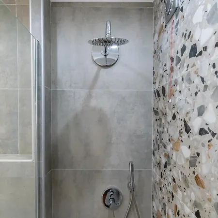 Sandra Seaview Apartmán